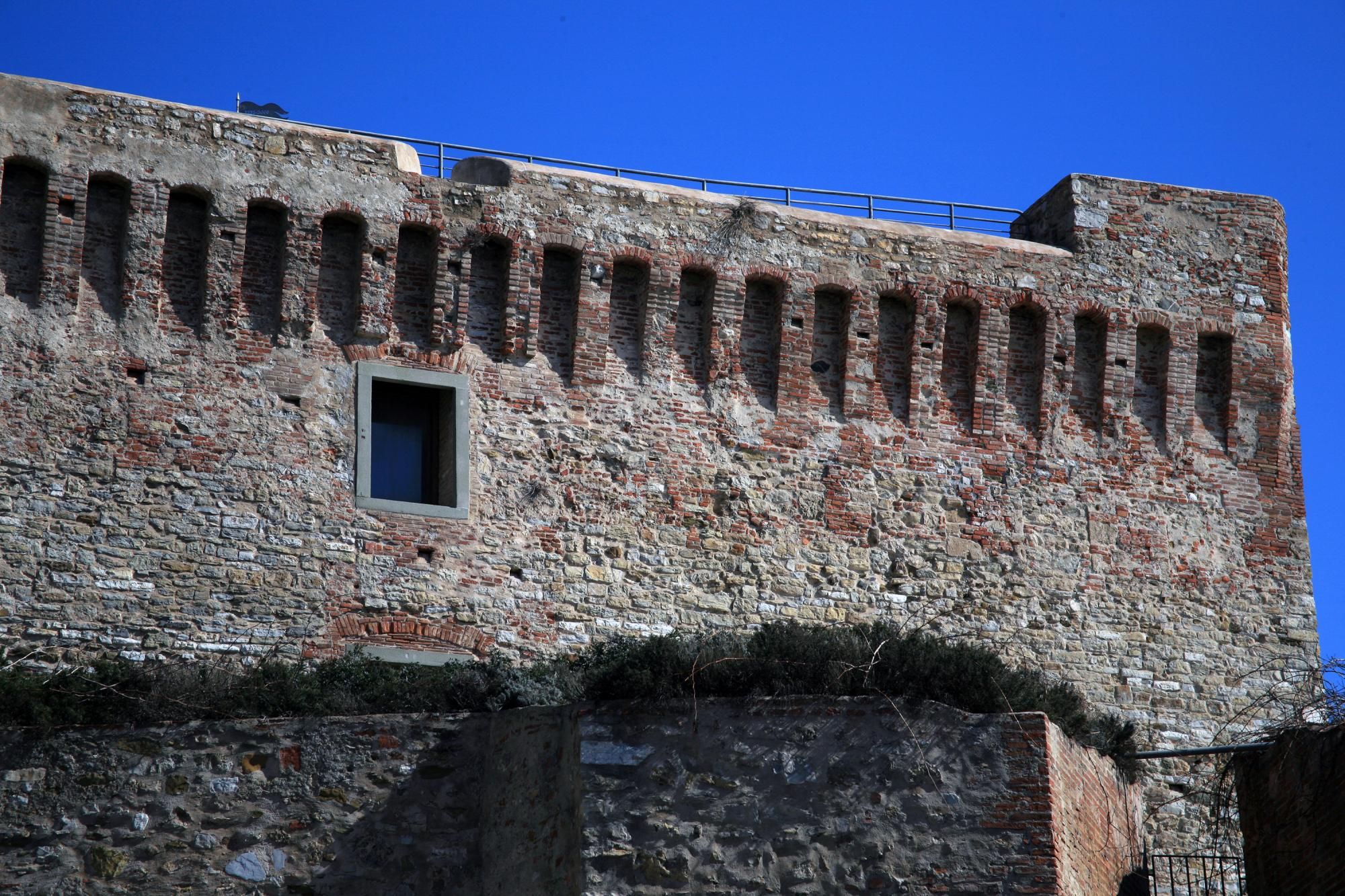 Piombino Castello Torrione Rivellino E Cittadella