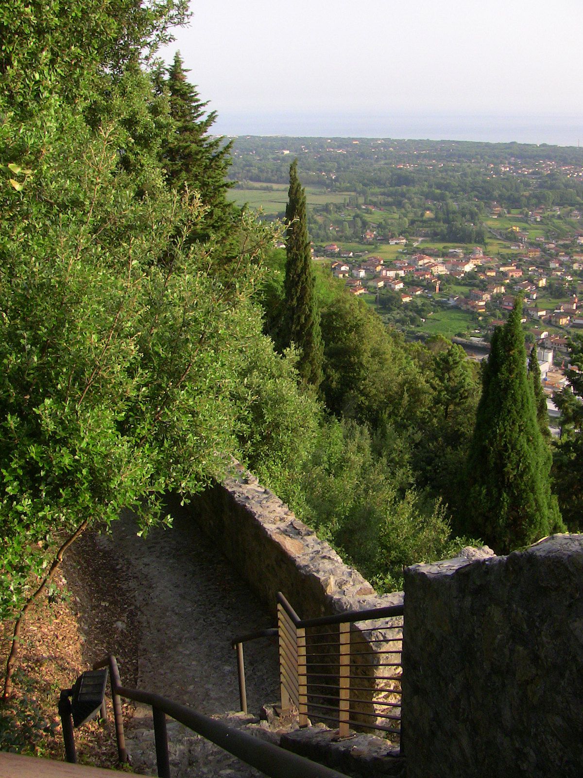 Castello Aghinolfi Montignoso (Massa) Lunigiana