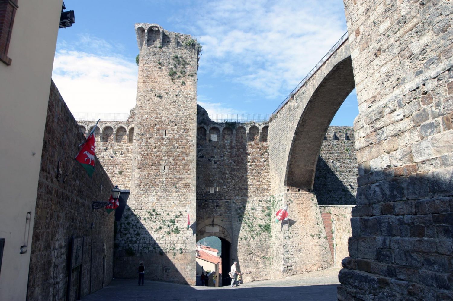 Fortezza Senese E Mura Di Massa Marittima Grosseto