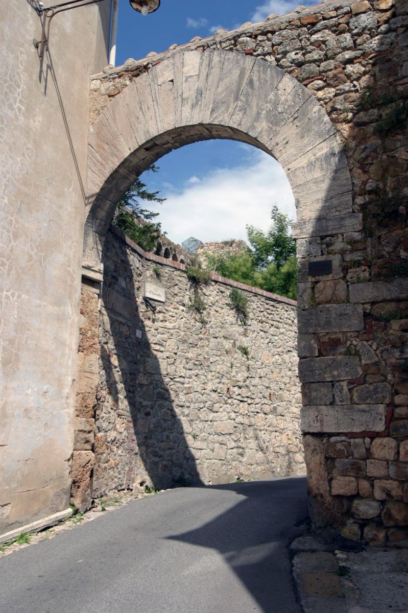 Fortezza Senese E Mura Di Massa Marittima Grosseto