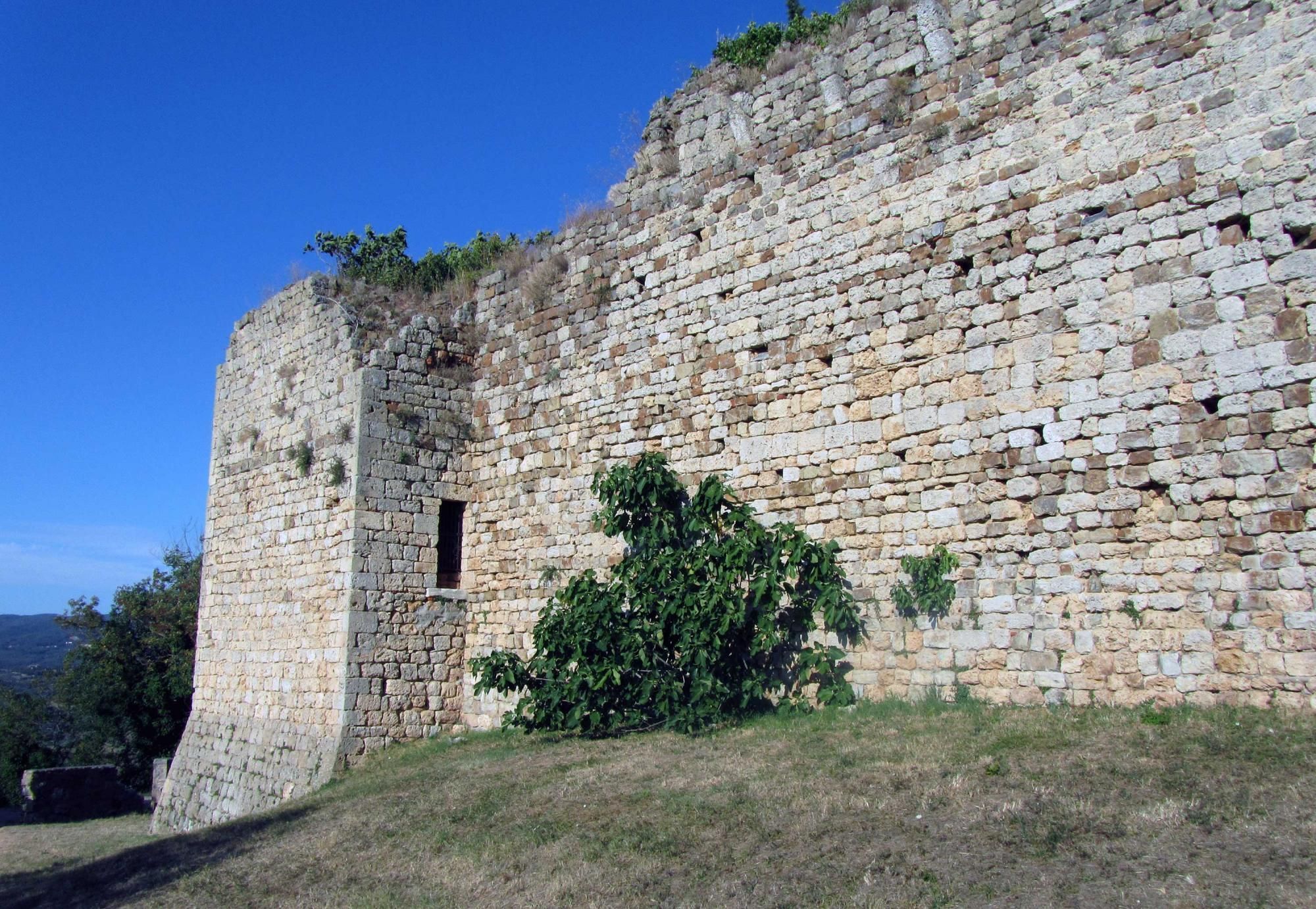 Fortezza Senese E Mura Di Massa Marittima Grosseto