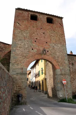 Rocca del Cerruglio and Town Walls of Montecarlo
