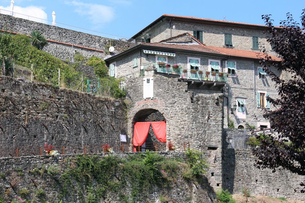 Mulazzo - Torre Di Dante E Castello Malaspina (Lunigiana - MS)