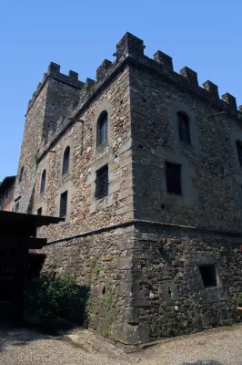 il Palagio Castle