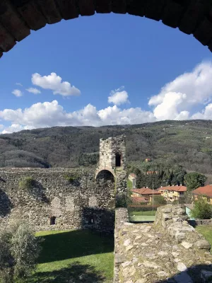Rocca Nuova e Torre del Barbarossa - Serravalle Pistoiese