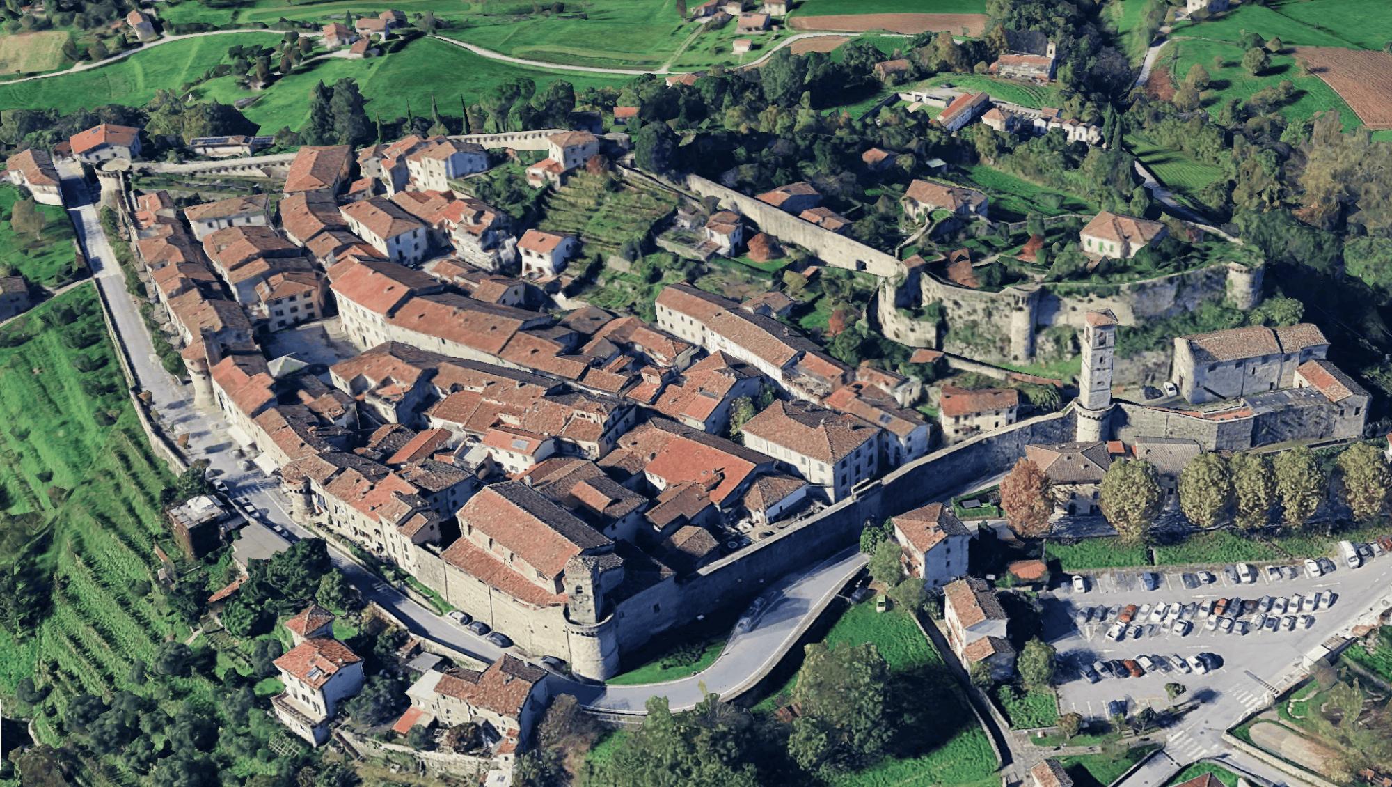 Castiglione di Garfagnana Castle and Town Walls 