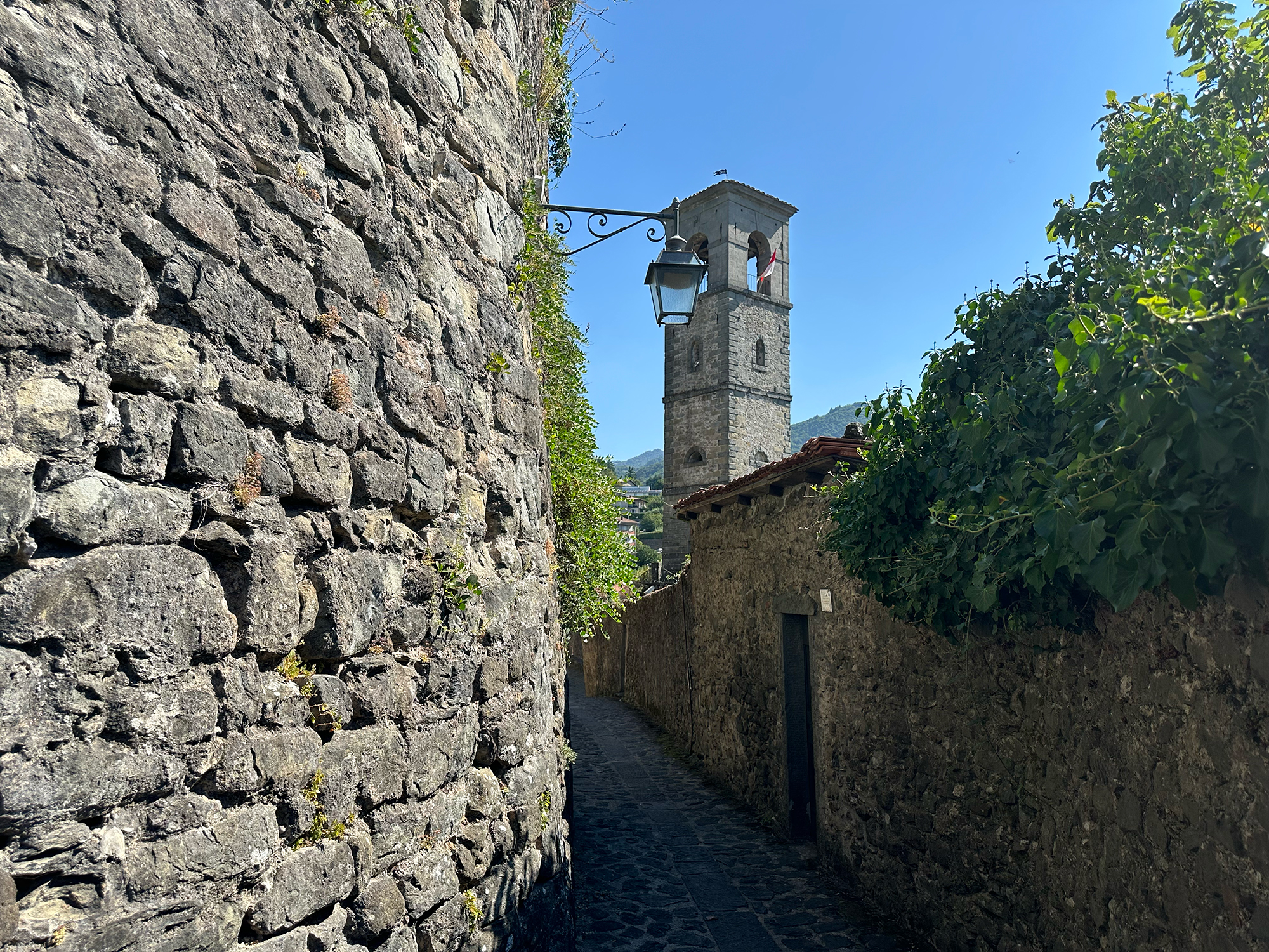 Castiglione di Garfagnana Castle and Town Walls 