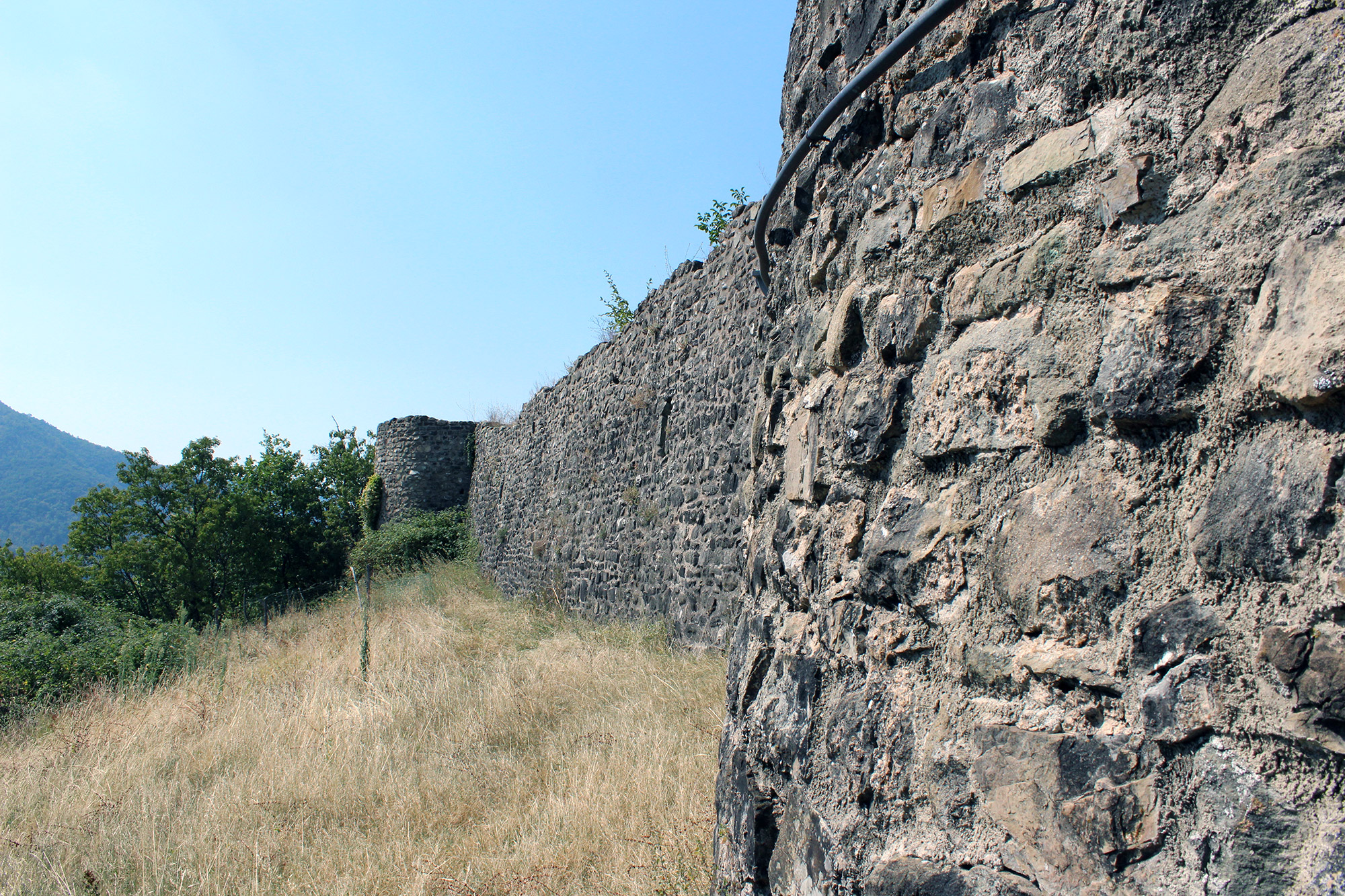 Comano Castle