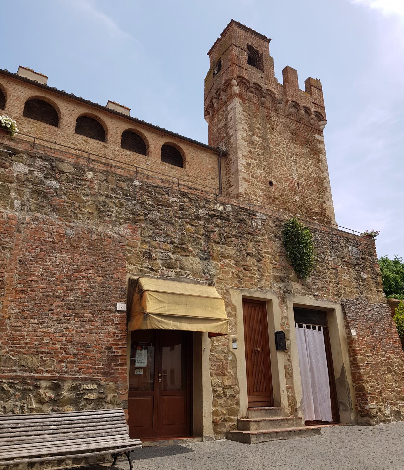 Istia d'Ombrone Castle