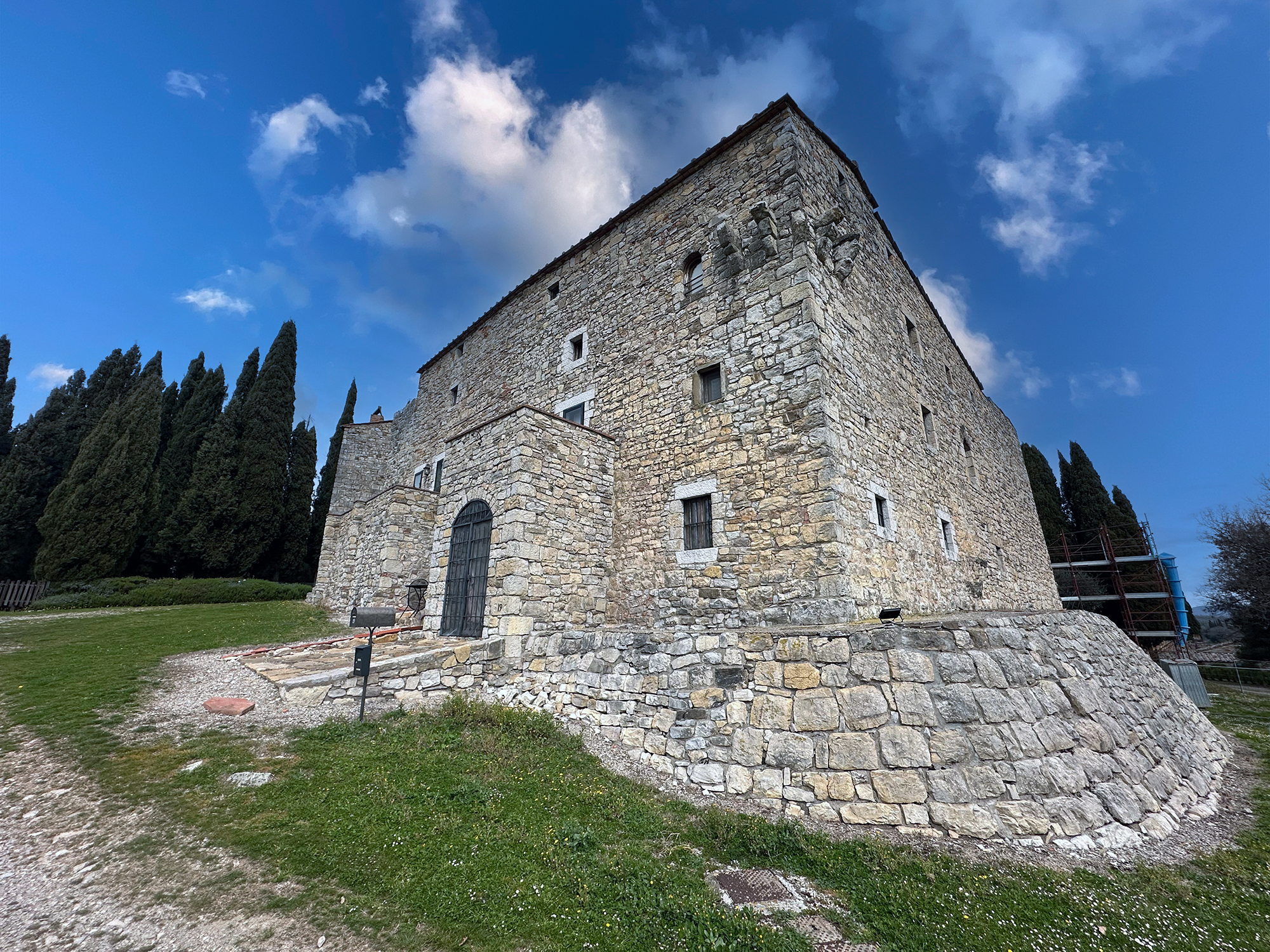 Castello di Monteluco a Lecchi