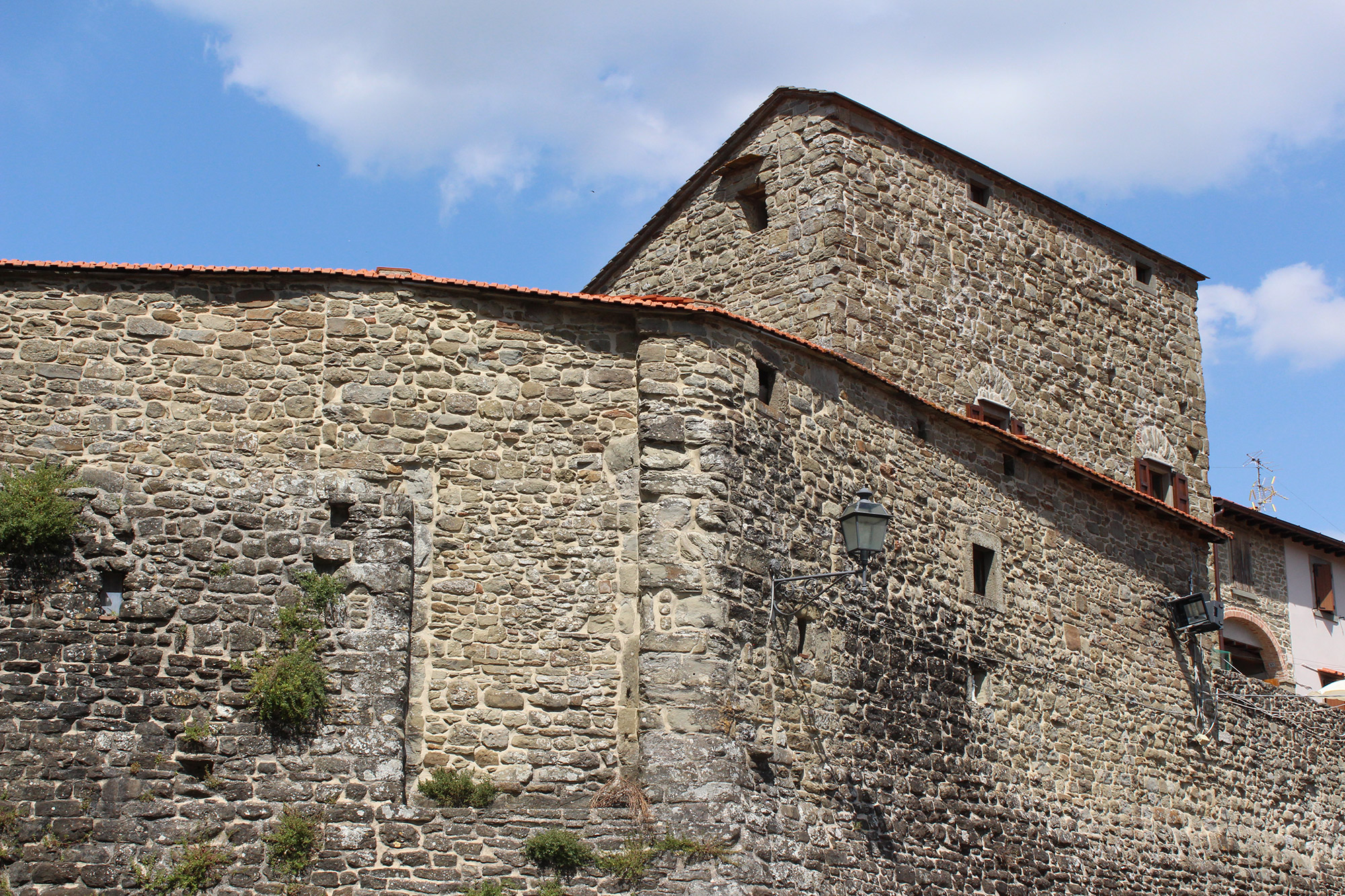Montemignaio - Castel Leone