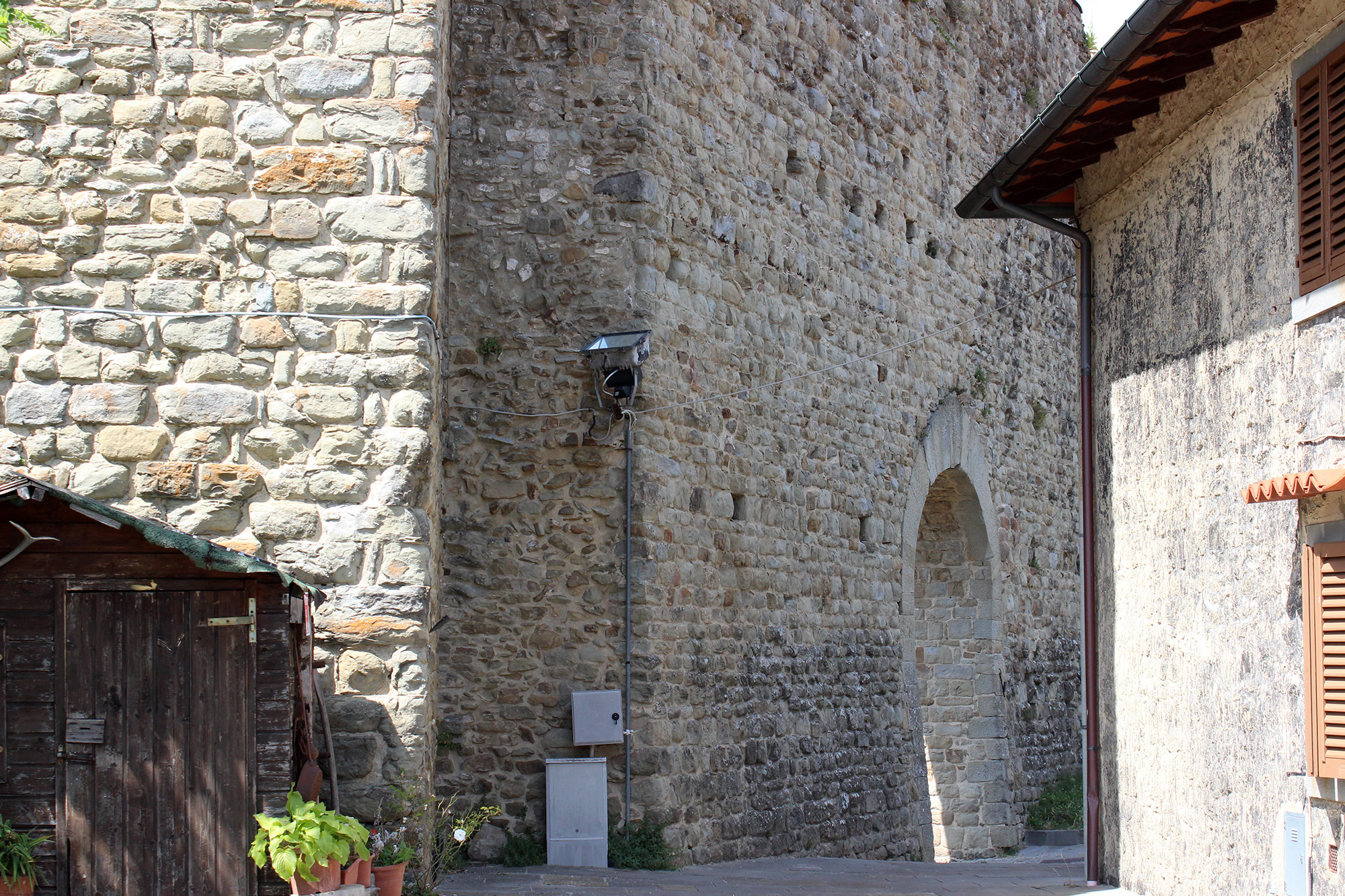 Montemignaio - Castel Leone