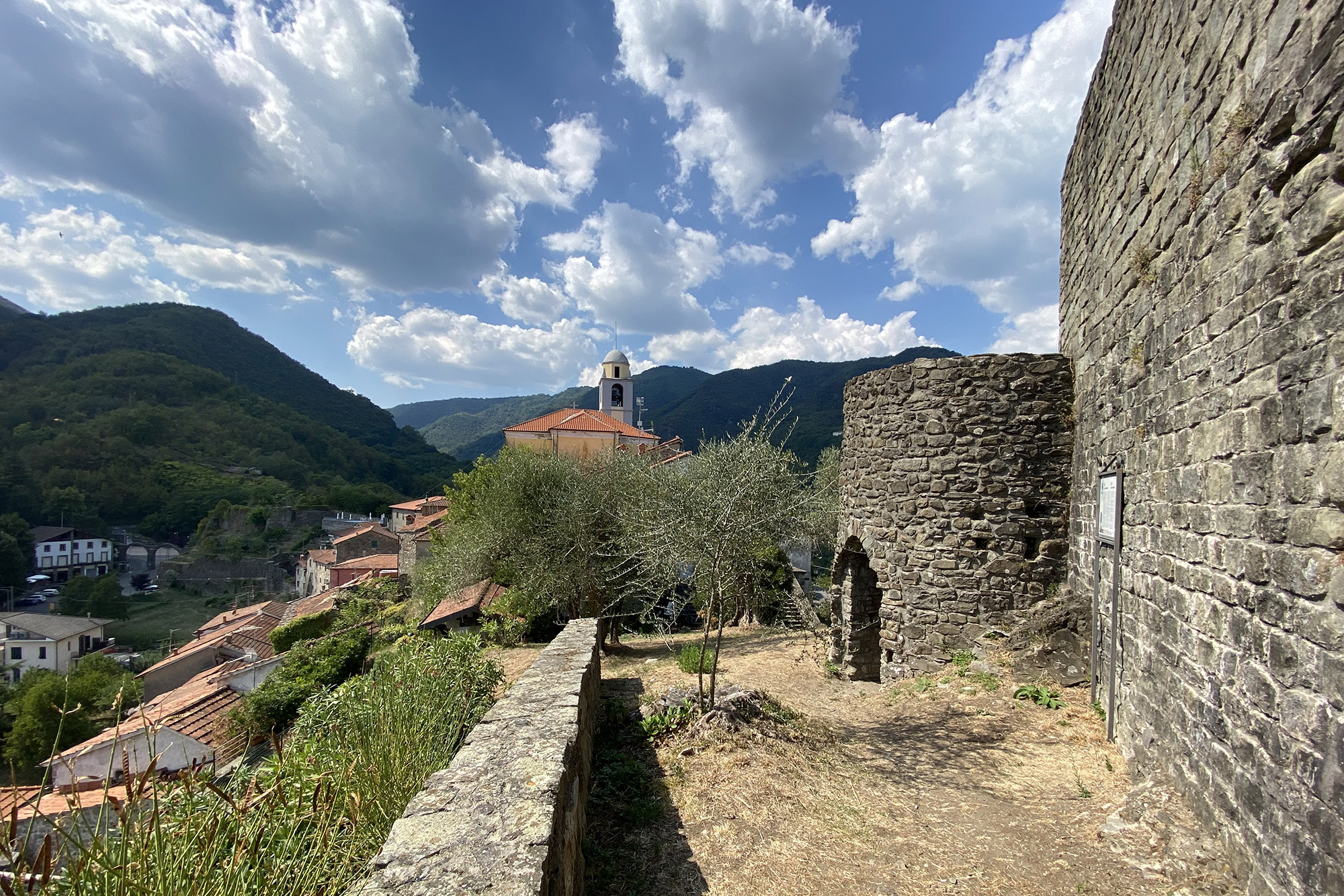 Mulazzo - Torre Di Dante E Castello Malaspina (Lunigiana - MS)