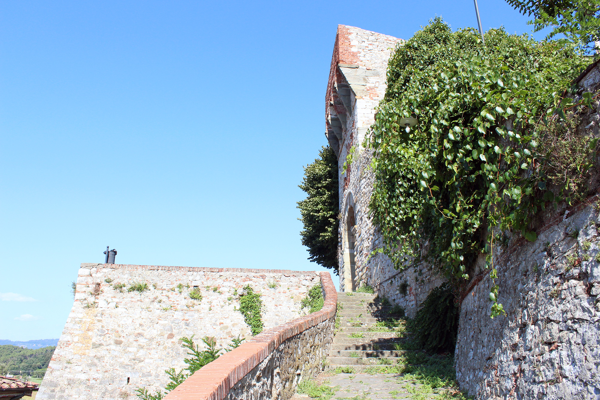 Nozzano Castle