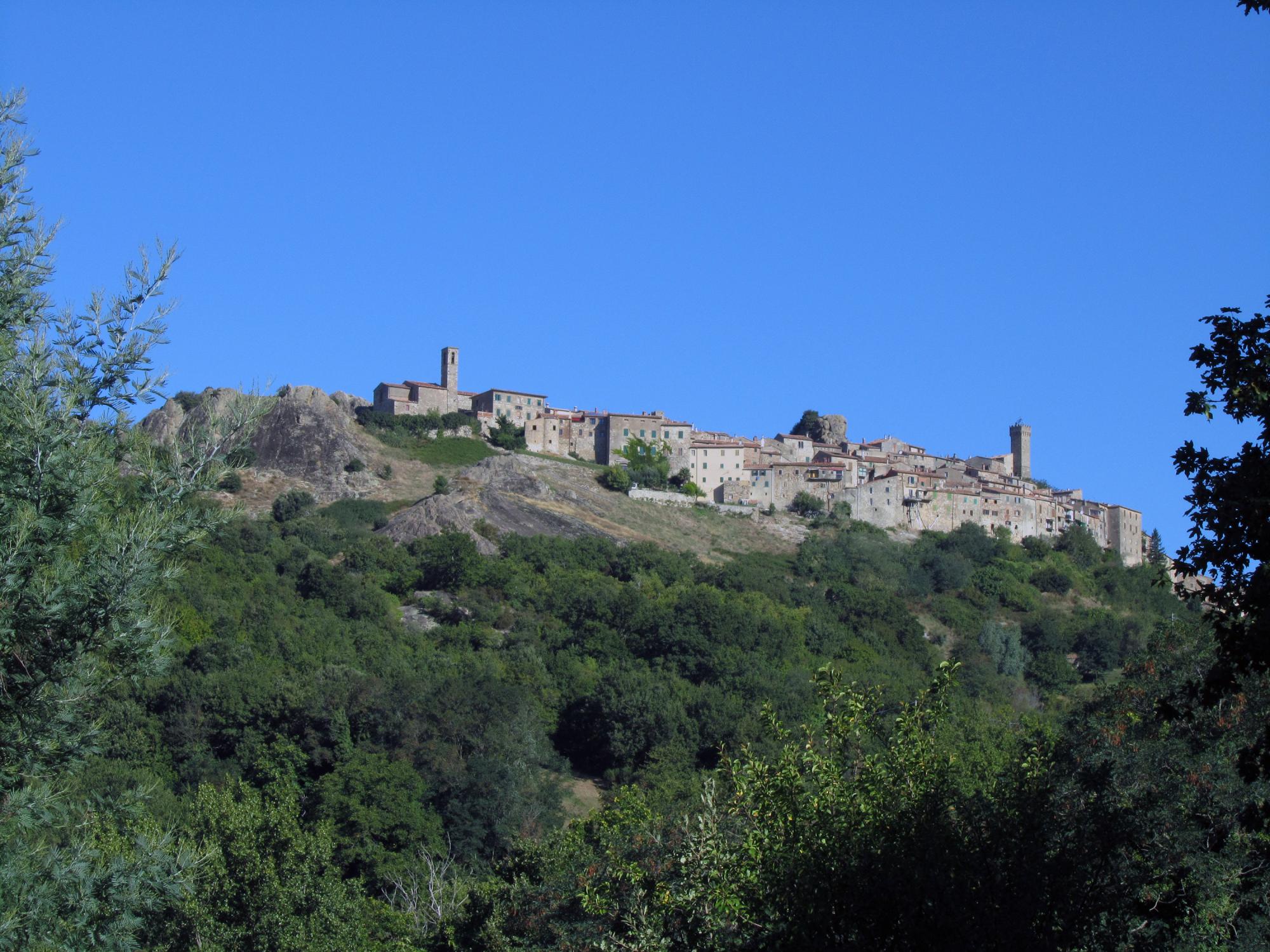 Roccatederighi Walled Town
