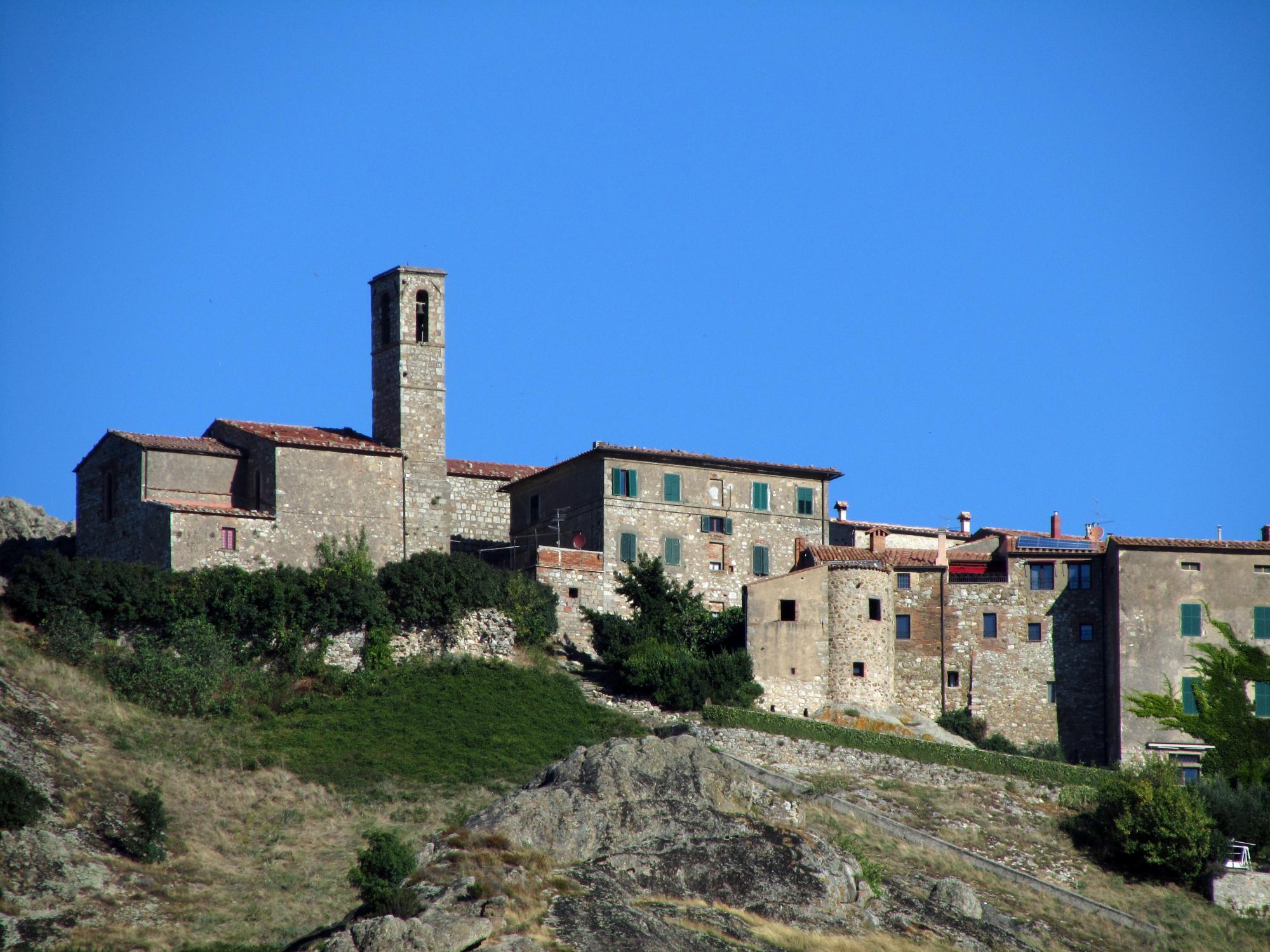 Roccatederighi Walled Town