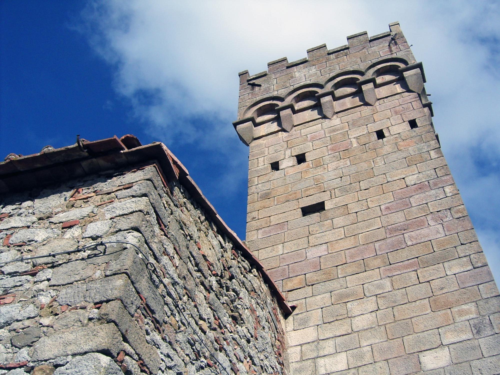 Roccatederighi Walled Town