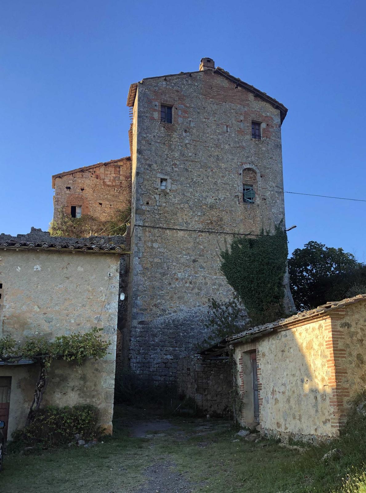 Palazzaccio di Toiano