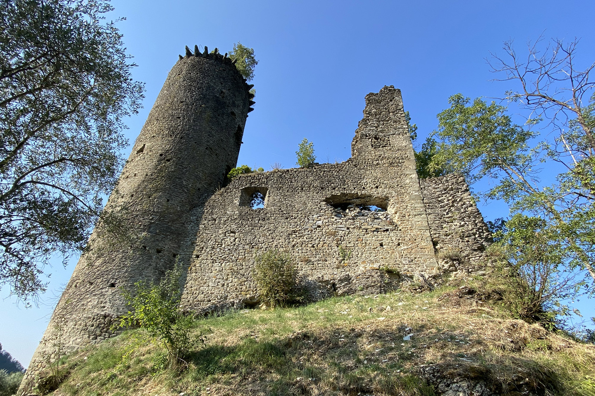 Treschietto Castle