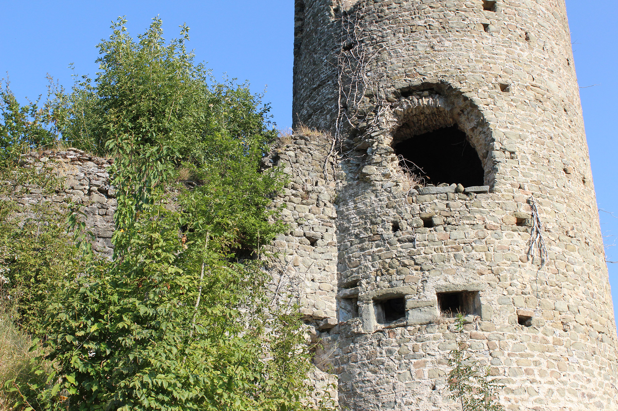 Treschietto Castle