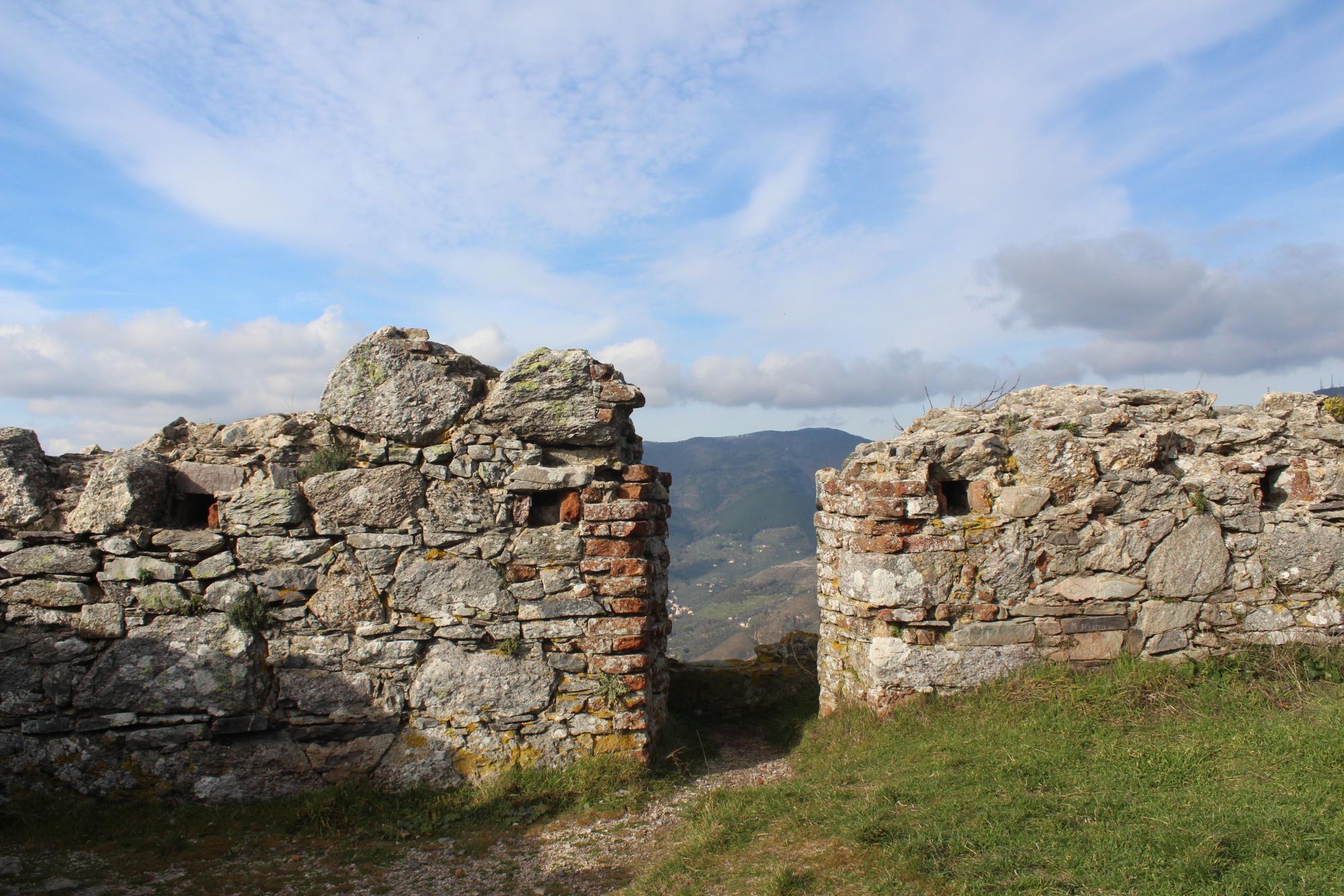 Rocca della Verruca Fortress - Monte Verruca, Calci - Pisa