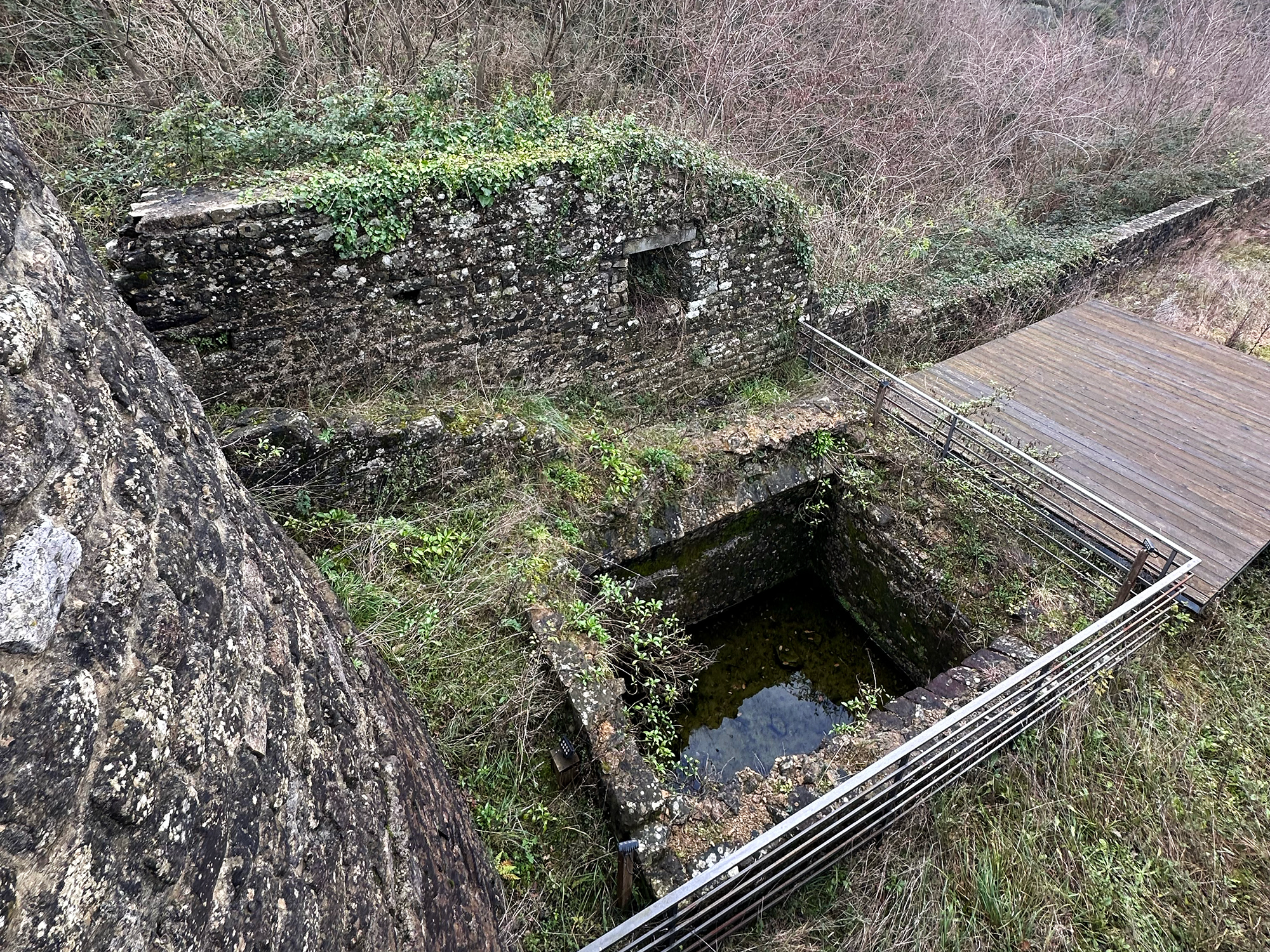 Rocca di Villa Basilica