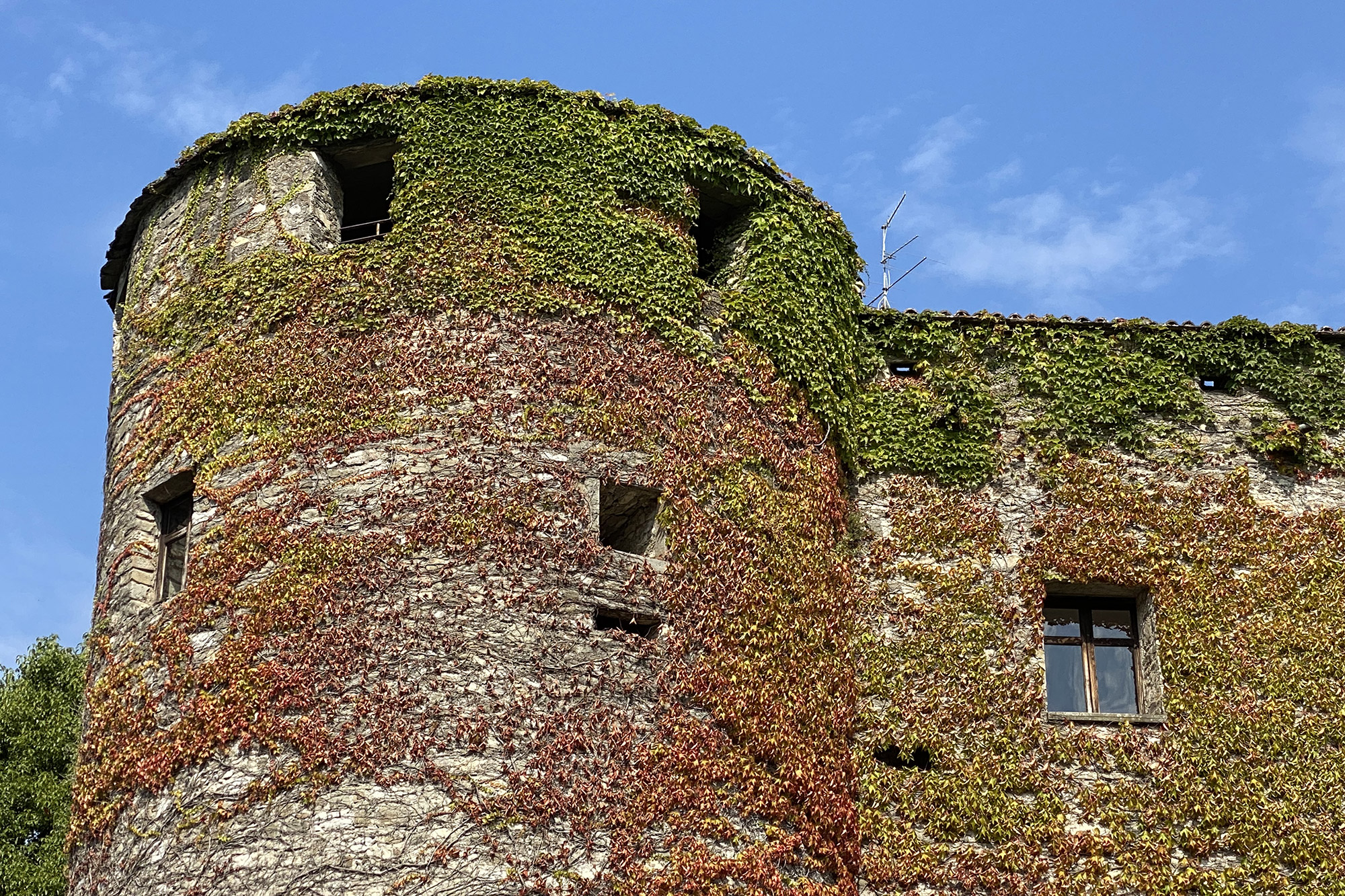 Villa di Tresana Castle