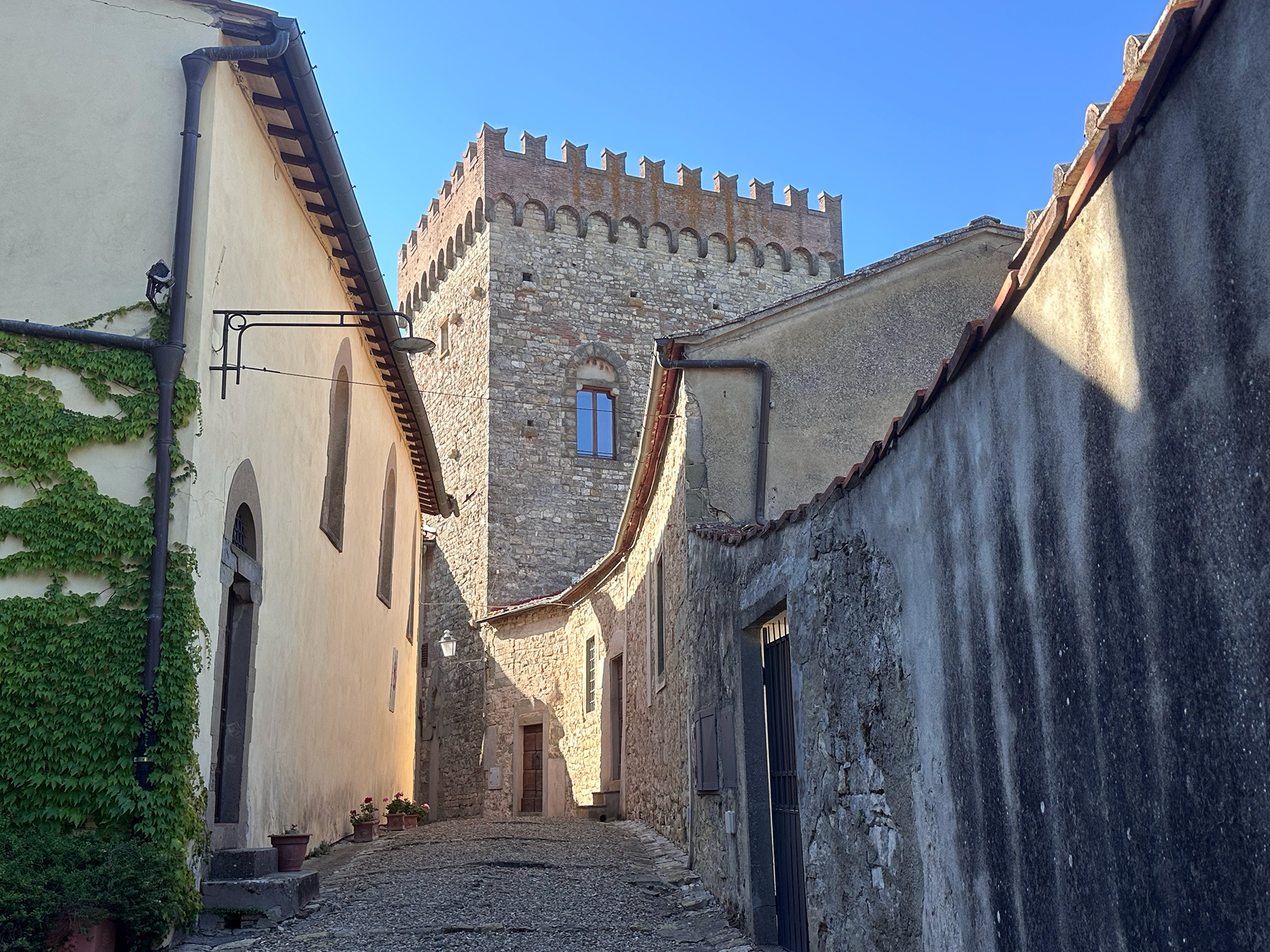 Volognano Castle