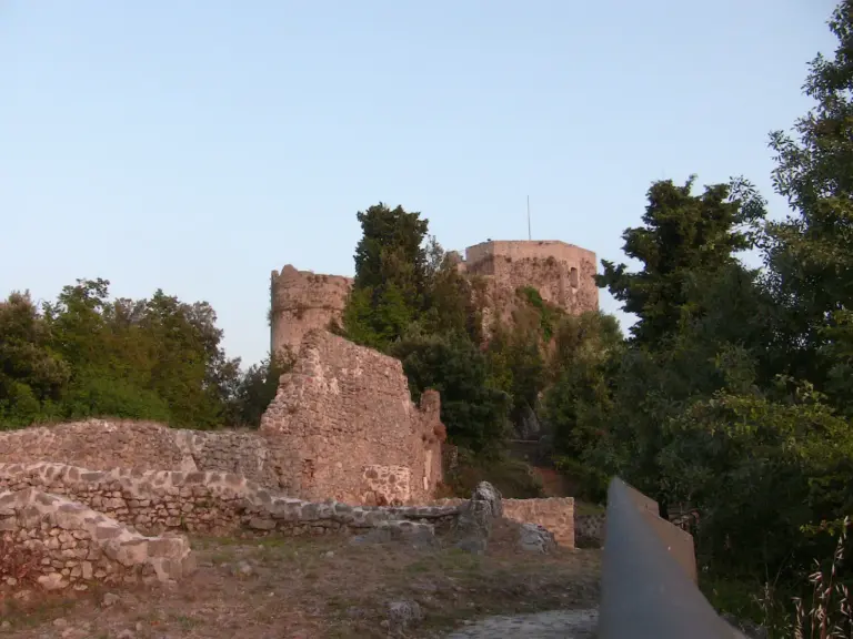 Castello Aghinolfi 5