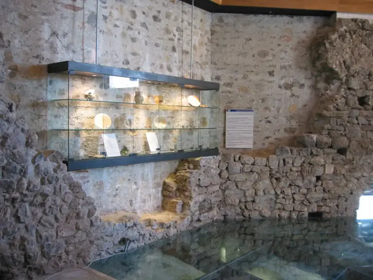 Castello Aghinolfi 10