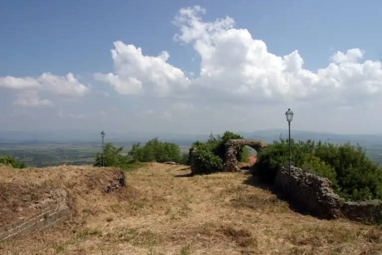 Castello di Buriano 6