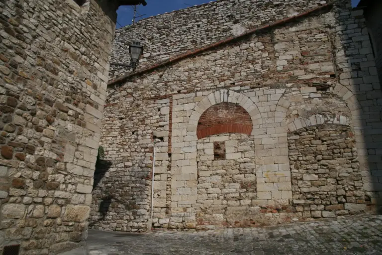 Castello di Calenzano Alto 4