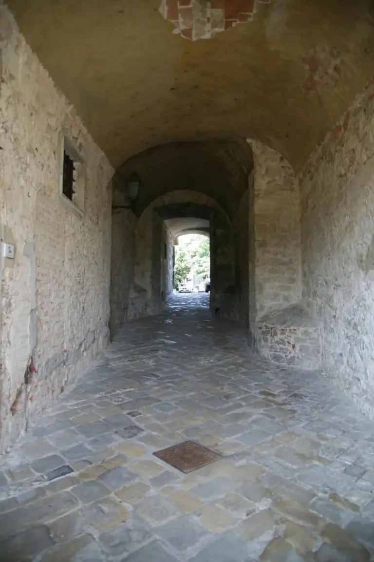 Castello di Calenzano Alto 7