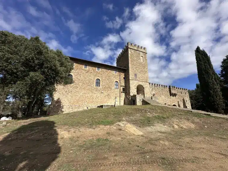 Castel di Poggio