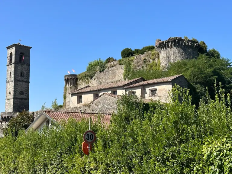 Rocca e Mura di Castiglione di Garfagnana 19