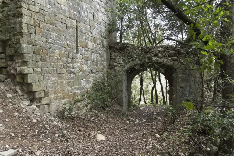 Castello di Cerreto Ciampoli 2