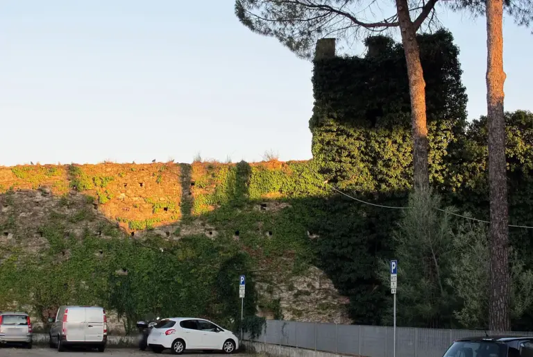 Mura di Lastra a Signa 5