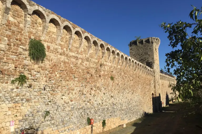 Fortezza Senese e Mura di Massa Marittima 1