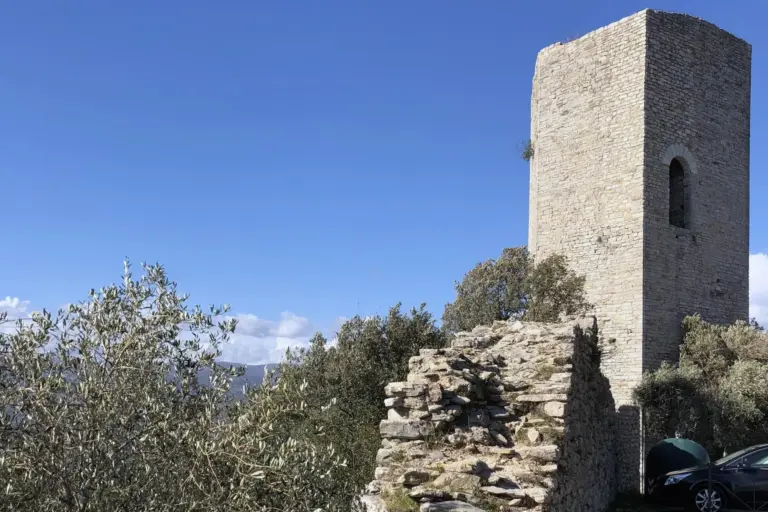 Castello di Monsummano Alto 1
