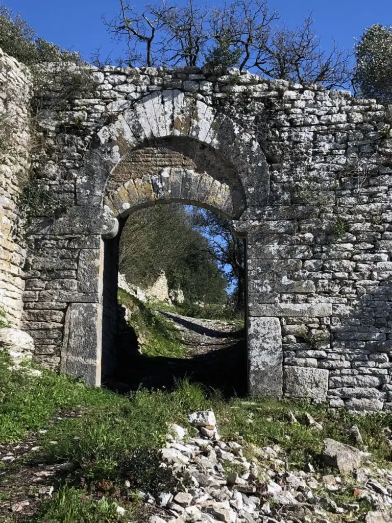 Castello di Monsummano Alto 5