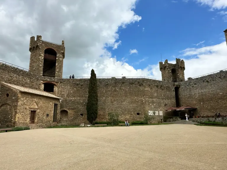 Castello di Montalcino 12