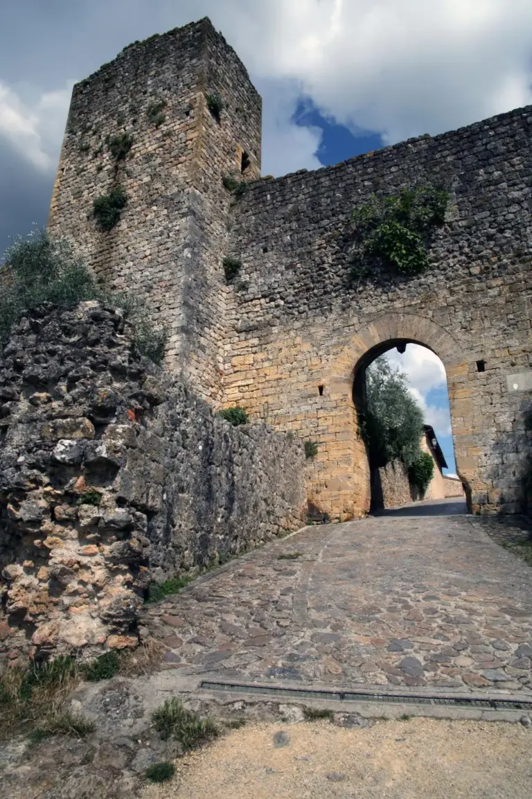 Monteriggioni - Borgo Murato 7
