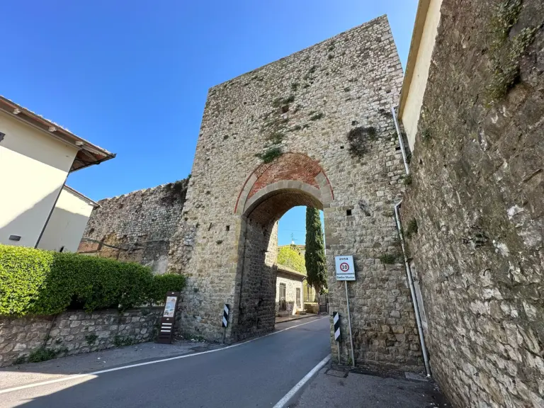 Mura e Cassero Senese - Paganico 10