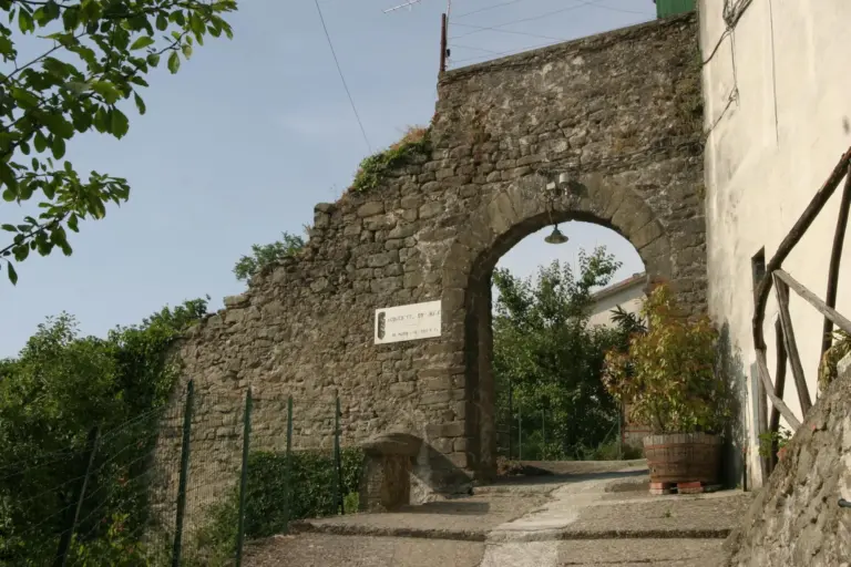 Castello di Ponzanello 8