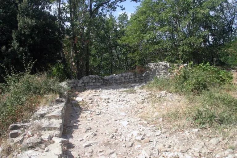 Torri di Popiglio  - Rocca Securana 14