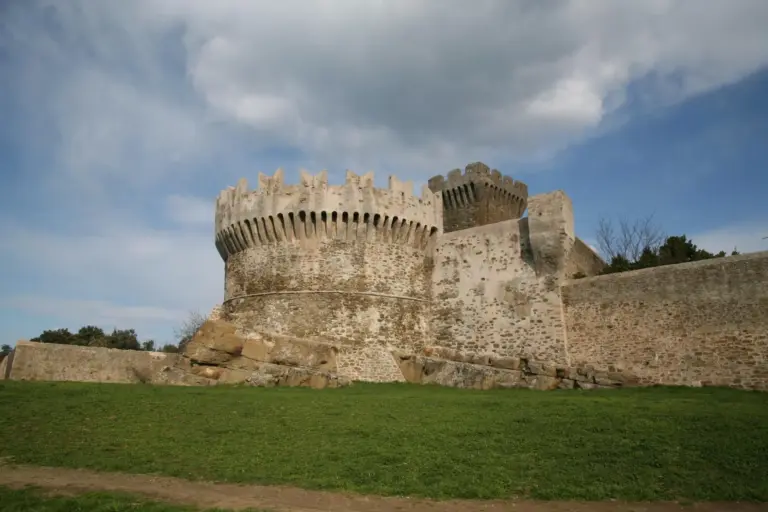 Rocca di Populonia 1