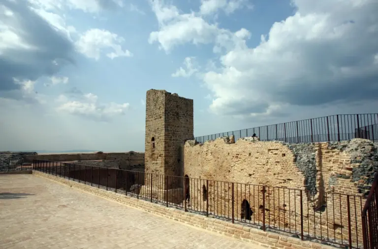 Rocca Sillana 6