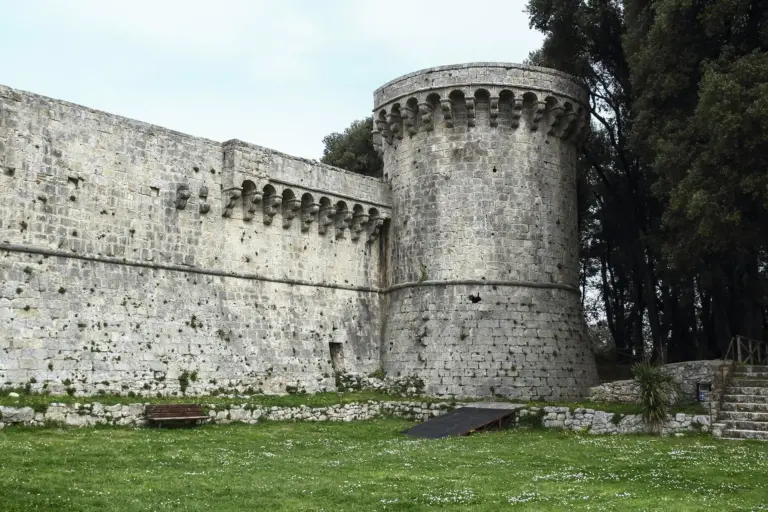 Castello di Sarteano 2